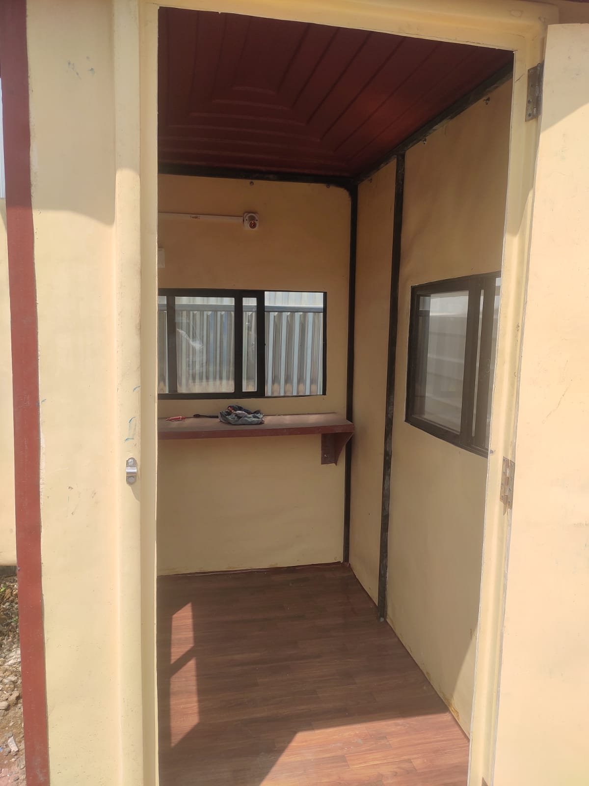 FRP Portable Security Cabin 4